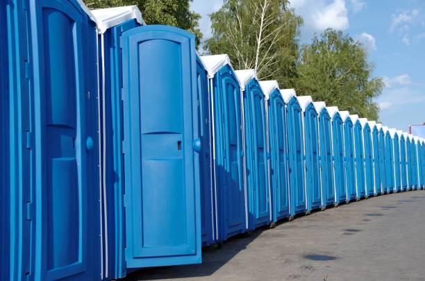 Best Best portable toilet rental  in Mango, FL